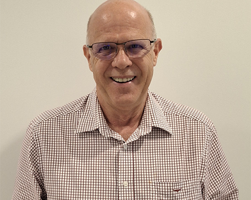 Dr Hannes Schnetler